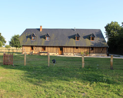 Vue de la longère normande