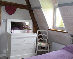 La seconde chambre pour deux adultes